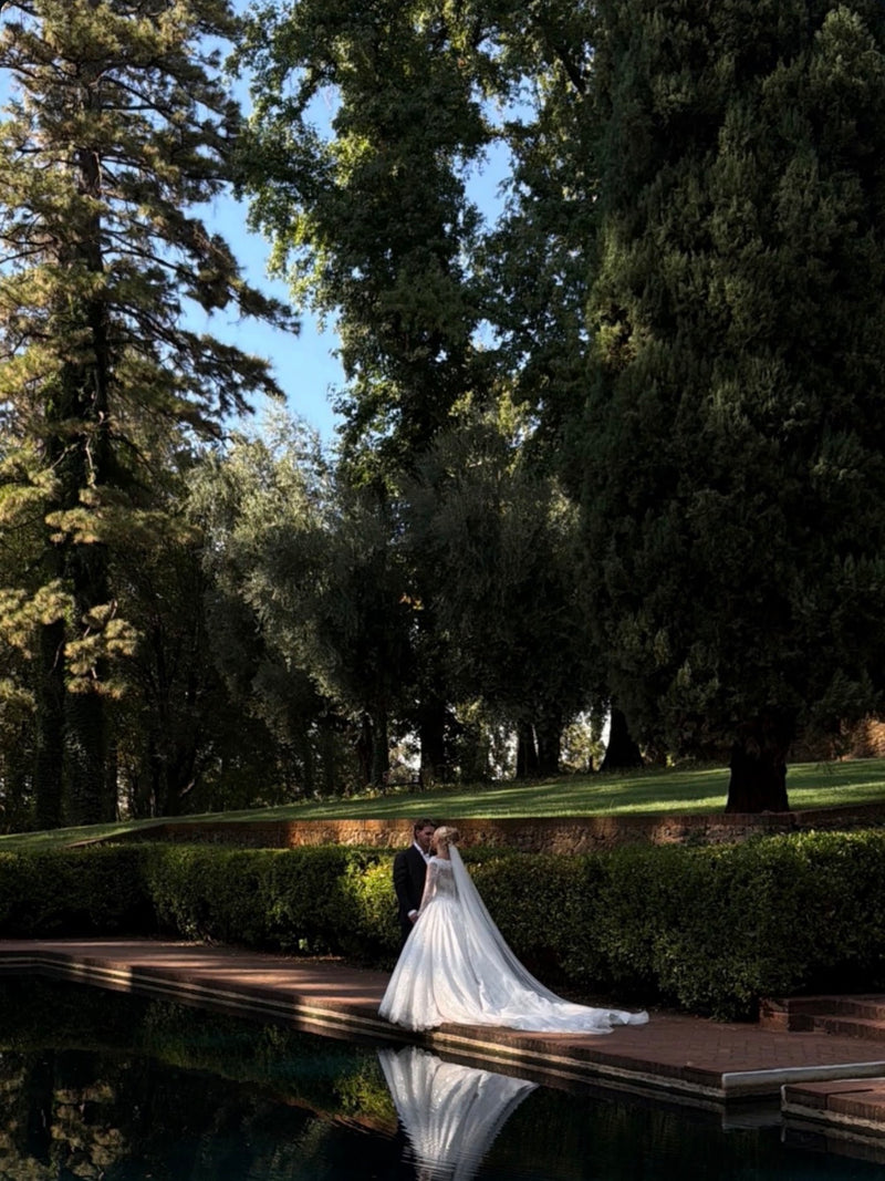 Leanna Dmitriev in her Khrystyna Ivanusa gown