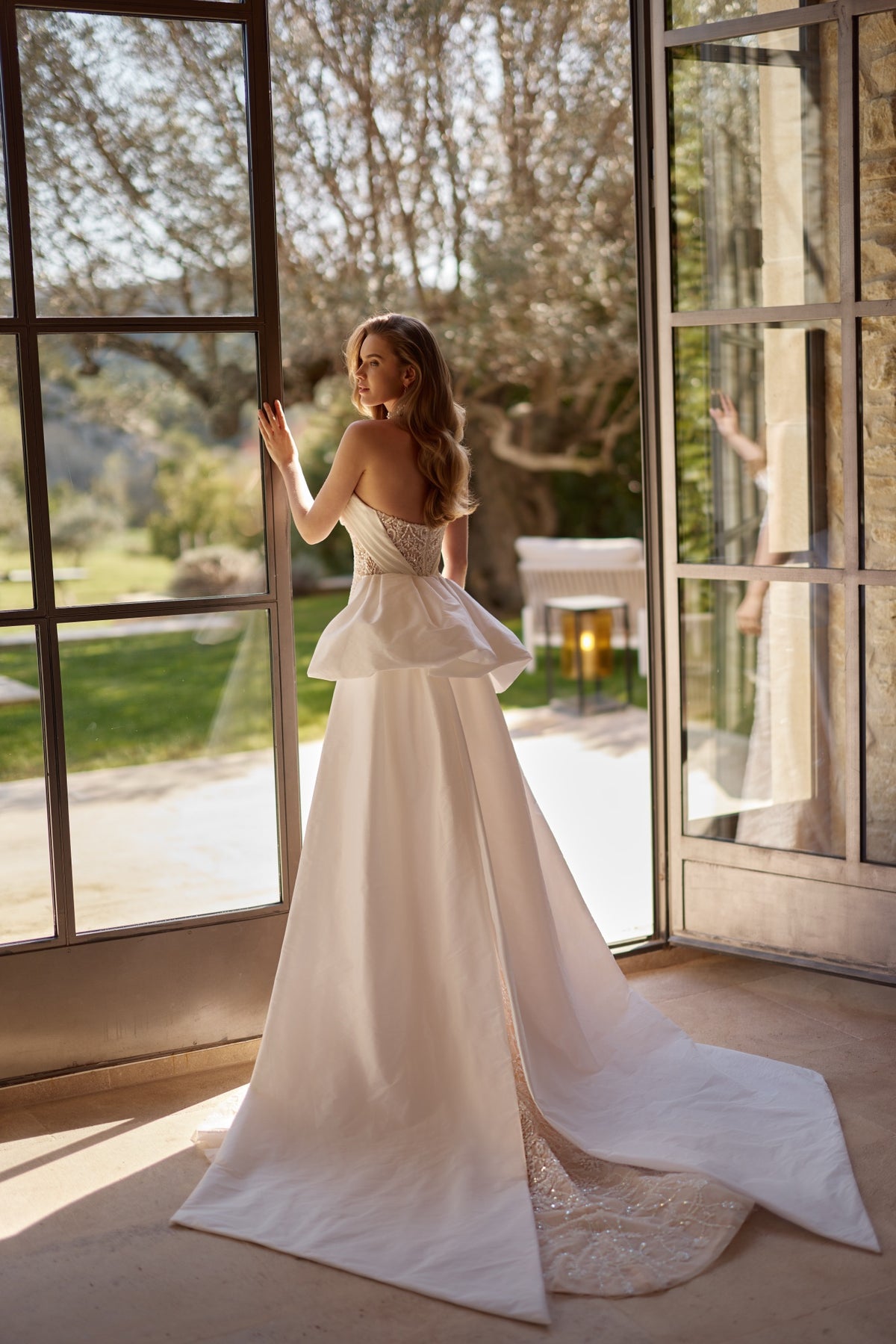 Celine — photograph 4 of 5