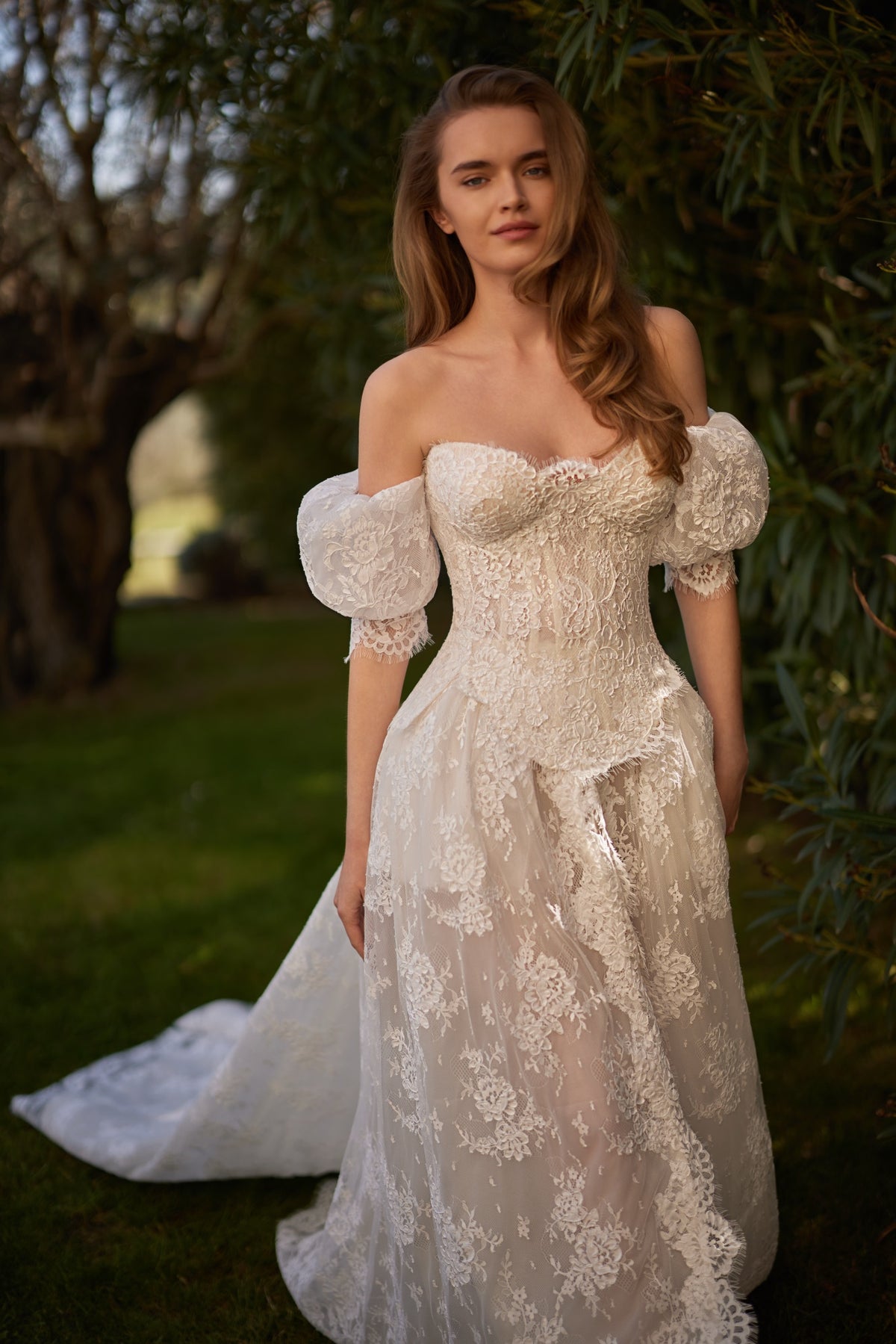 Cornelia — photograph 3 of 5