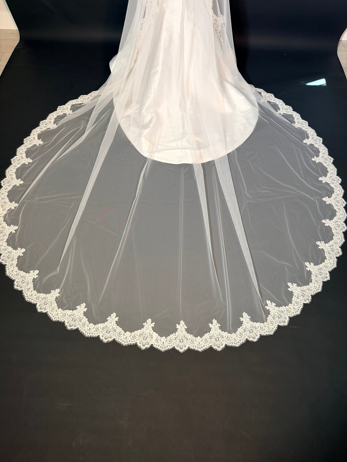Veil Mantilla DK-2601 — photograph 3 of 5