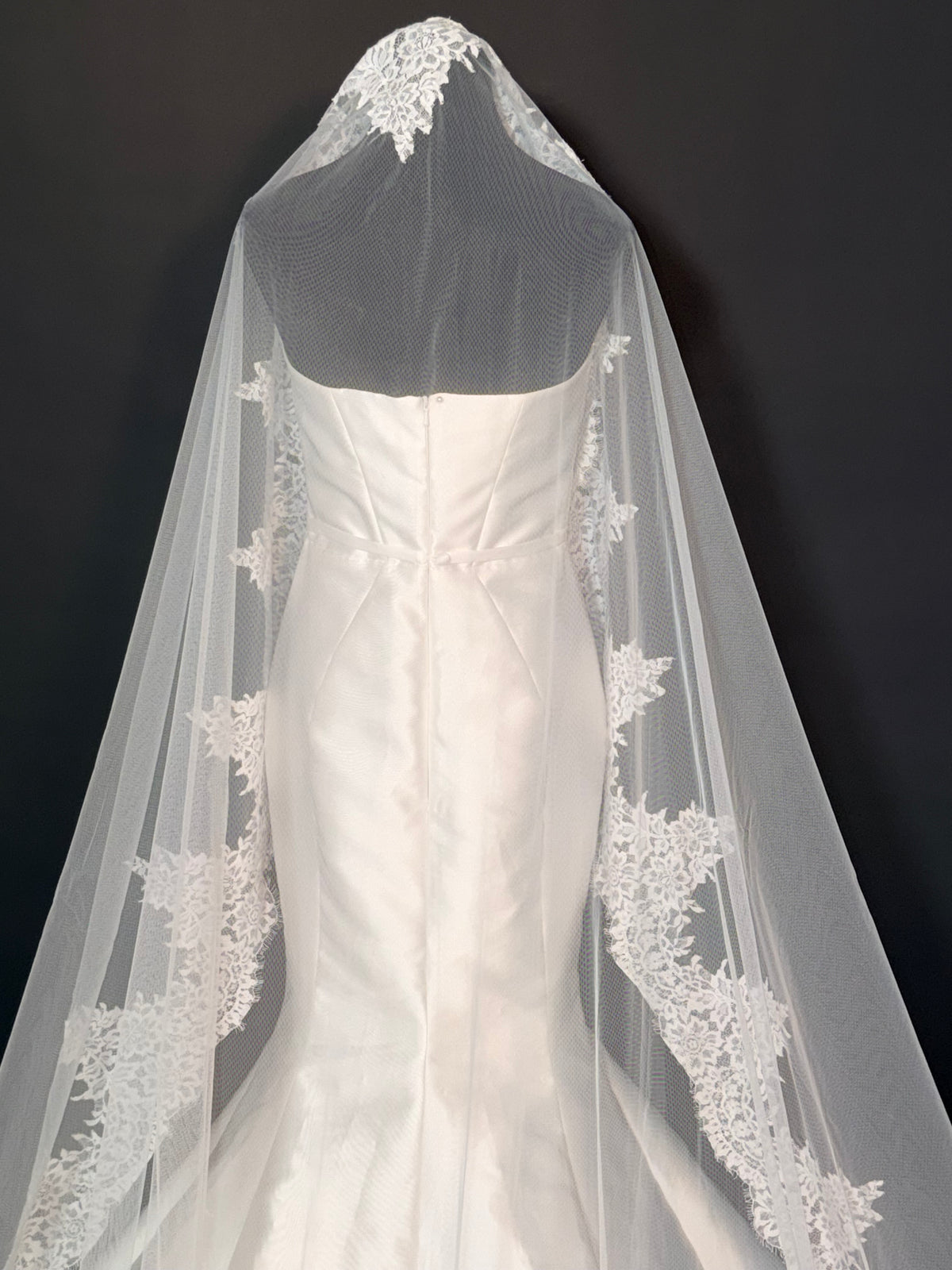 White Cathedral Mantilla Veil with Sequins — photograph 3 of 6
