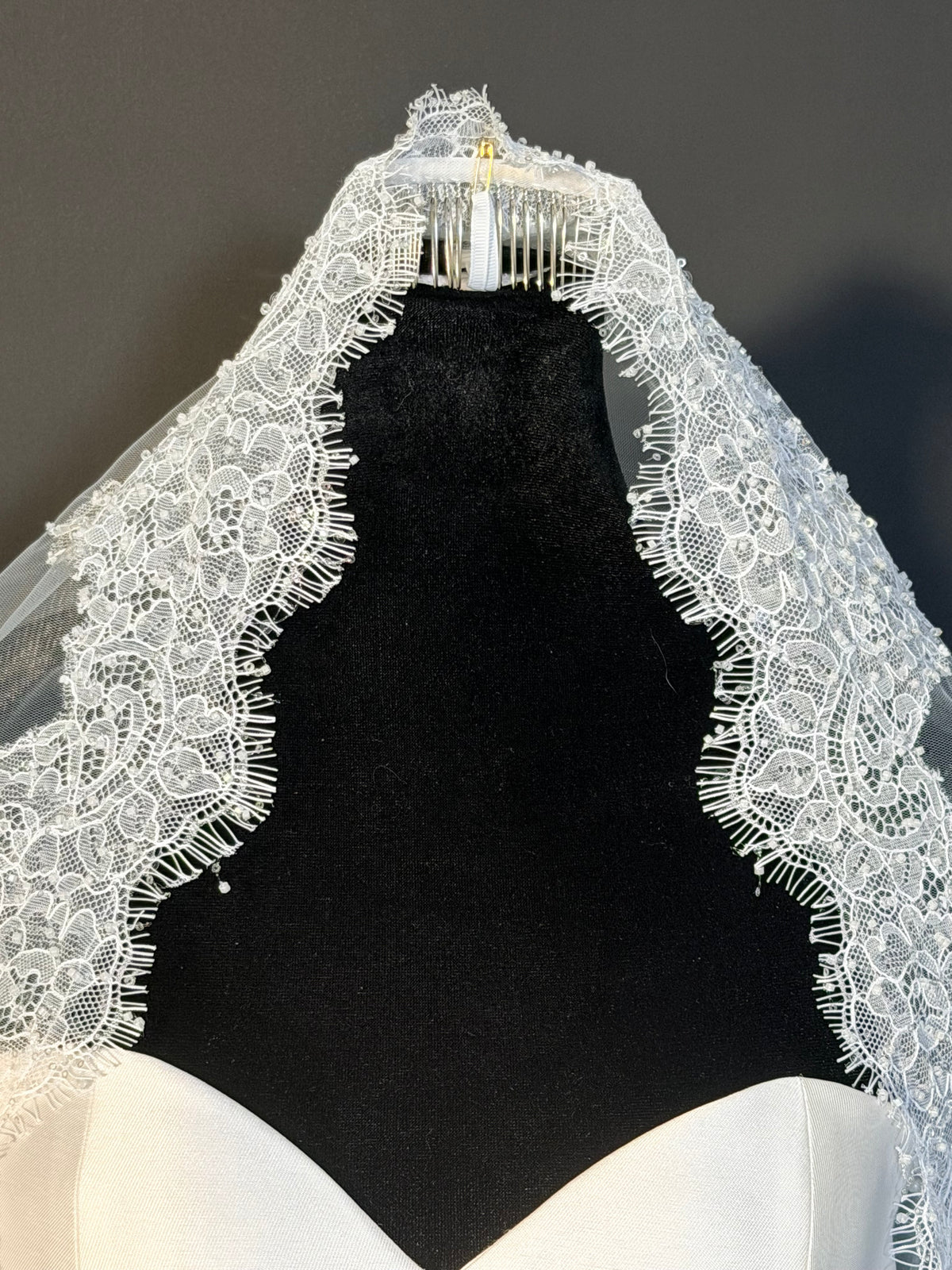 Sparkle Cathedral Mantilla Veil — photograph 5 of 7