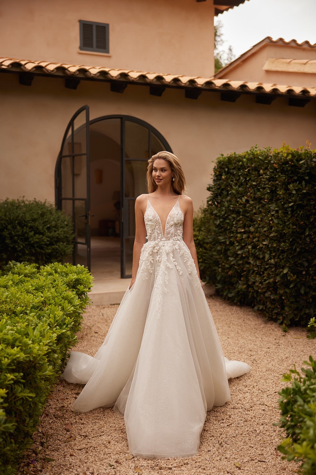 ND-024 — photograph 1 of 5